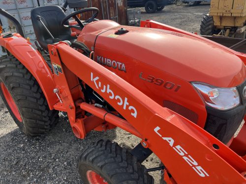 Kubota L3901 Equipment Repair